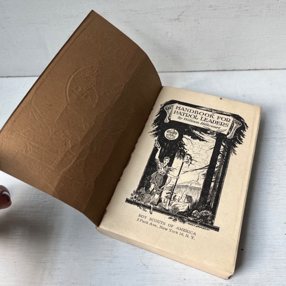 Vintage 1945 Handbook for Patrol Leaders Boy Scouts of America Book - Picture 7 of 8